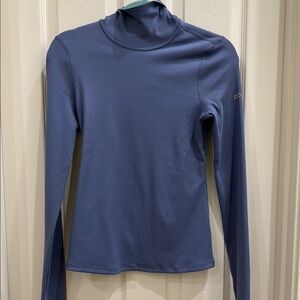 ALO frontrunner Women's Blue Long Sleeve Top